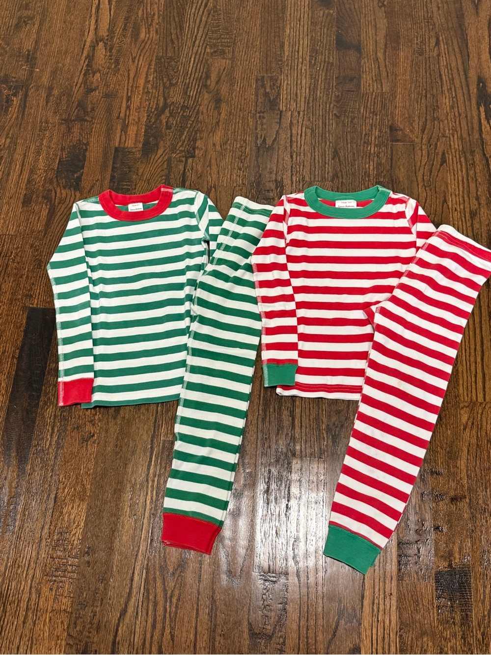 Kids Hanna Andersson Christmas Pajamas Set Red Green Striped Lot of 2 Size 5